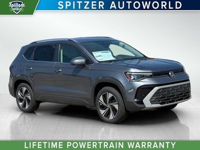 New 2025 Volkswagen Taos SE