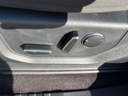 Used 2016 Ford F150 XLT w/ Equipment Group 302A Luxury image 23