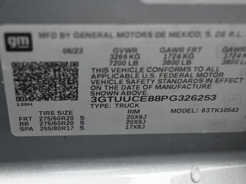 Used 2023 GMC Sierra 1500 Elevation w/ LPO, Elevation Black Package image 17