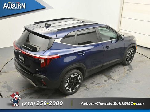 Used 2024 Kia Seltos SX w/ SX Sunroof Package image 30