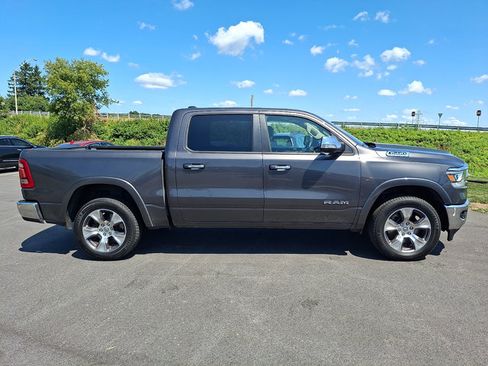 Used 2020 RAM 1500 Laramie AWD/4WD image 7