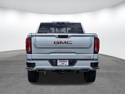 Used 2022 GMC Sierra 1500 AT4 w/ AT4 Premium Package AWD/4WD image 5