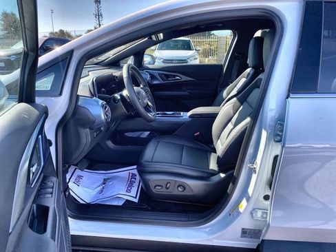 New 2026 Chevrolet Equinox EV LT FWD image 30