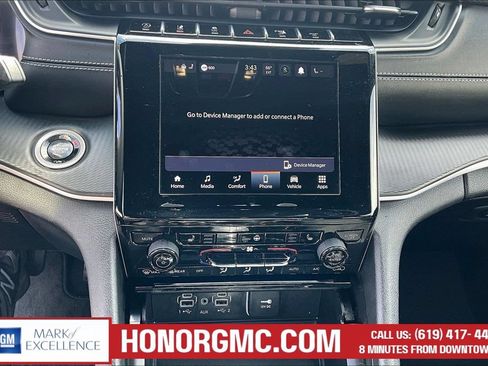 Used 2024 Jeep Grand Cherokee Altitude AWD/4WD image 15