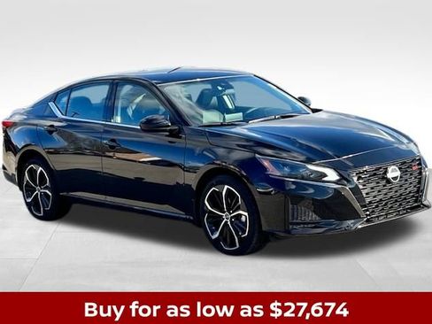 New 2025 Nissan Altima 2.5 SR AWD/4WD image 7