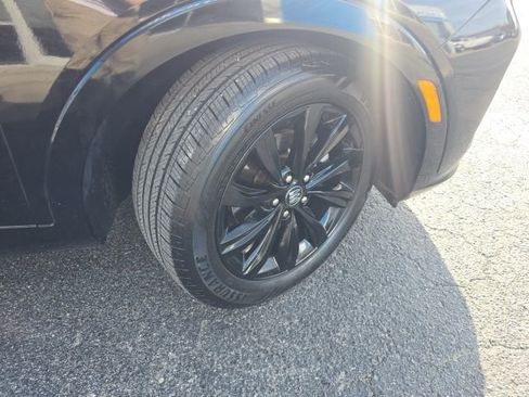 Used 2025 Buick Envista Sport Touring image 44