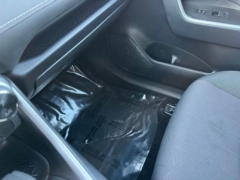 Certified 2025 Toyota RAV4 XLE image 20