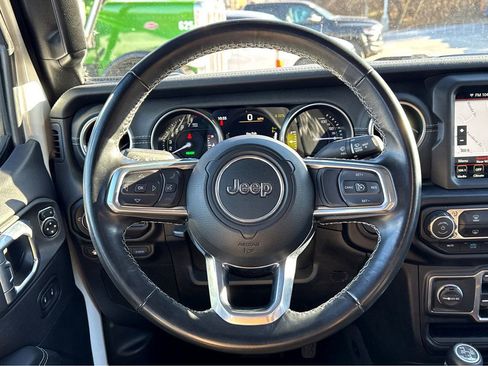 Certified 2022 Jeep Wrangler Unlimited Sahara image 14