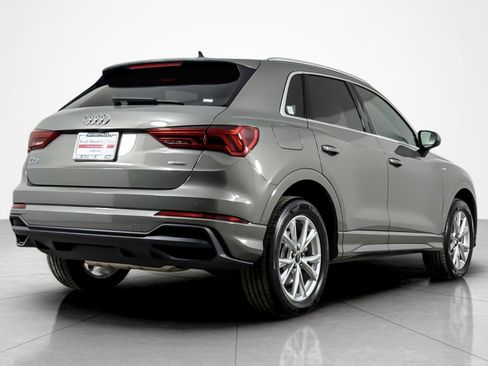 Used 2023 Audi Q3 2.0T Premium w/ Convenience Package image 5