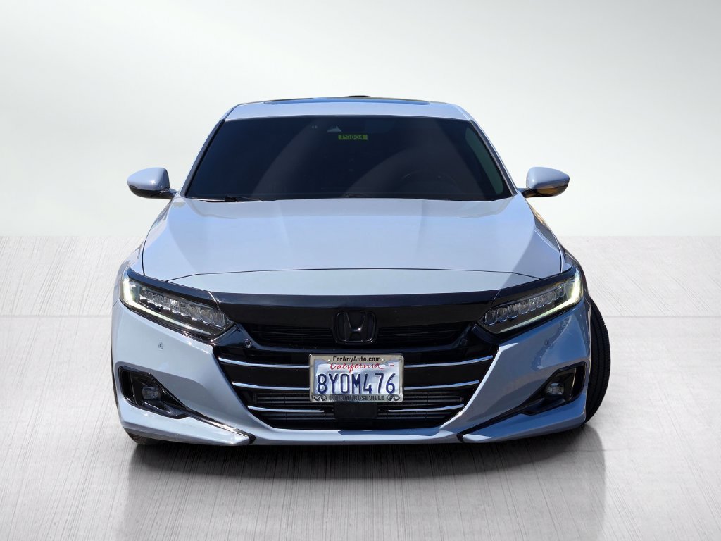 Used 2021 Honda Accord Touring image 2