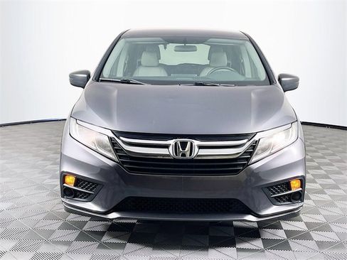 Used 2018 Honda Odyssey LX image 3