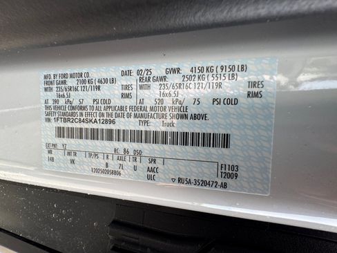 New 2025 Ford Transit 250 148 Medium Roof Extended AWD image 34