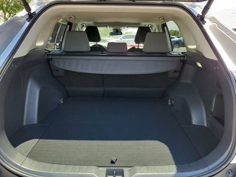 Used 2024 Toyota RAV4 XLE w/ Convenience Package FWD image 8
