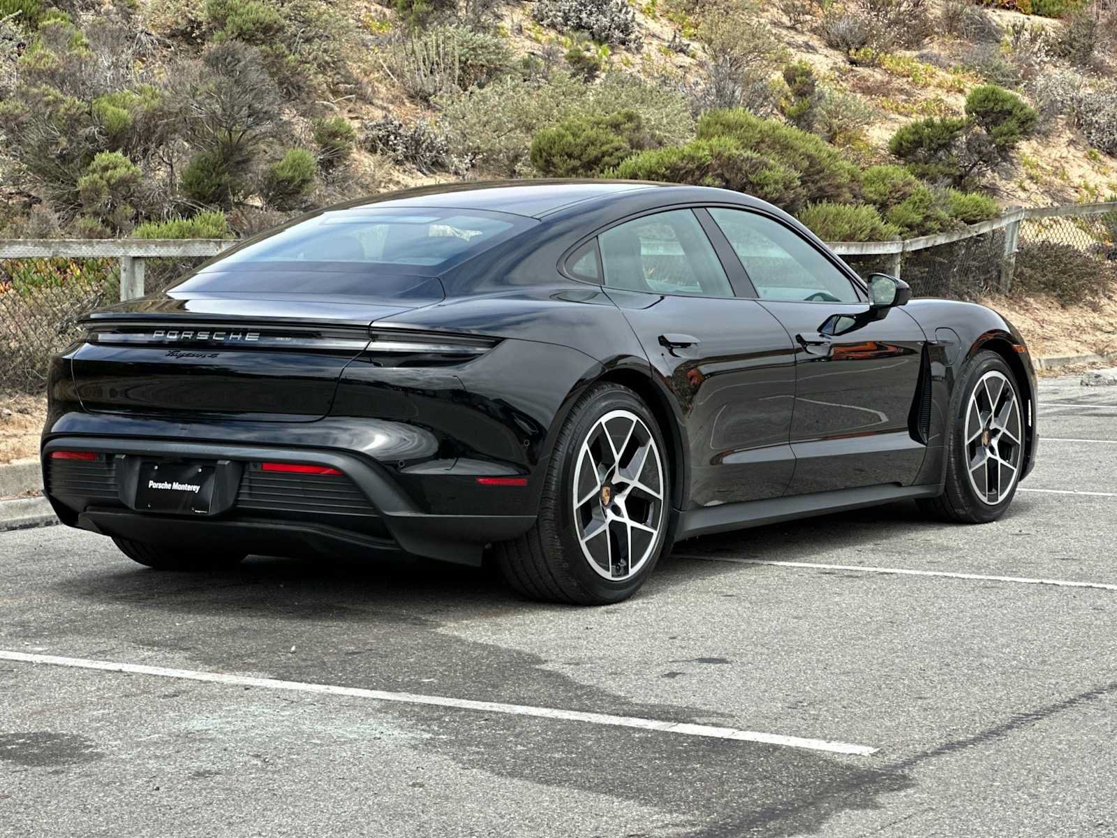 New 2025 Porsche Taycan AWD/4WD image 7