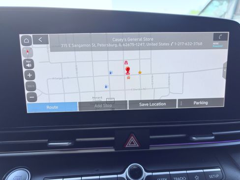 Used 2024 Hyundai Elantra SEL image 23