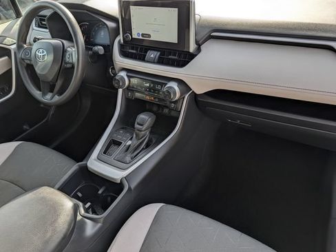Used 2025 Toyota RAV4 XLE w/ Convenience Package FWD image 34