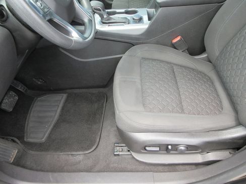 Certified 2021 Chevrolet Blazer LT AWD/4WD image 21