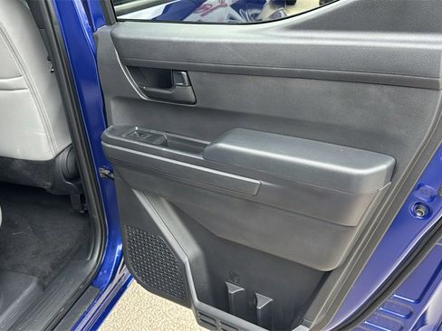 Certified 2025 Toyota Tacoma SR5 image 39