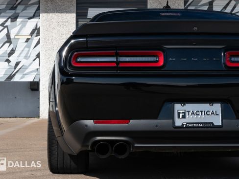 Used 2022 Dodge Challenger SRT Hellcat Redeye image 15