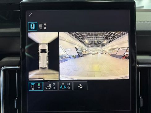 Certified 2025 GMC Yukon Denali image 22