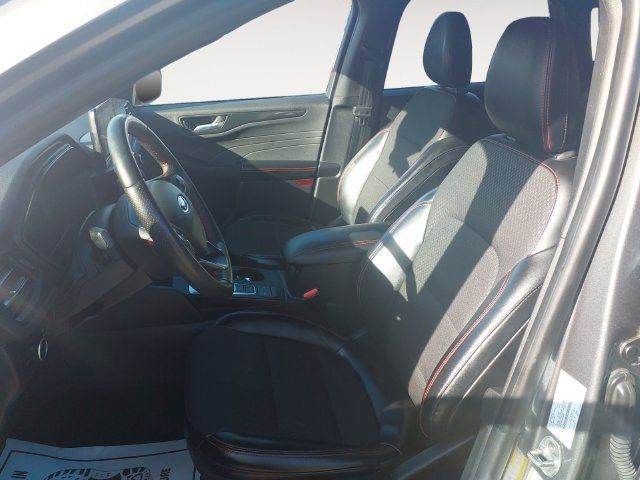 Used 2024 Ford Escape ST-Line AWD/4WD image 11