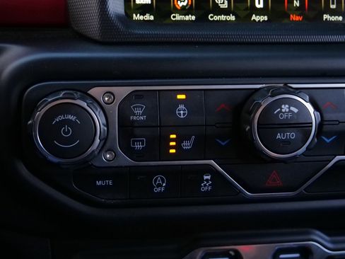 Used 2020 Jeep Wrangler Unlimited Rubicon image 15