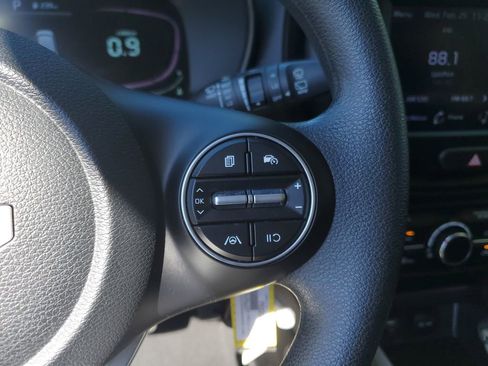 Certified 2023 Kia Soul LX image 26