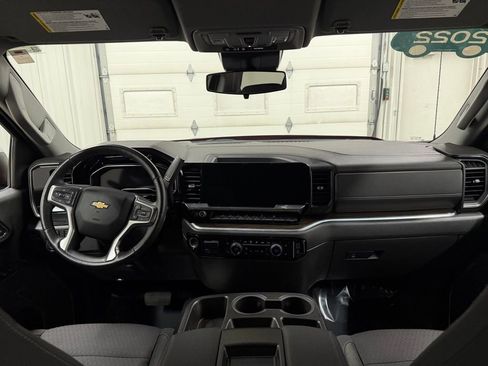 Certified 2022 Chevrolet Silverado 1500 LT w/ Safety Package image 43