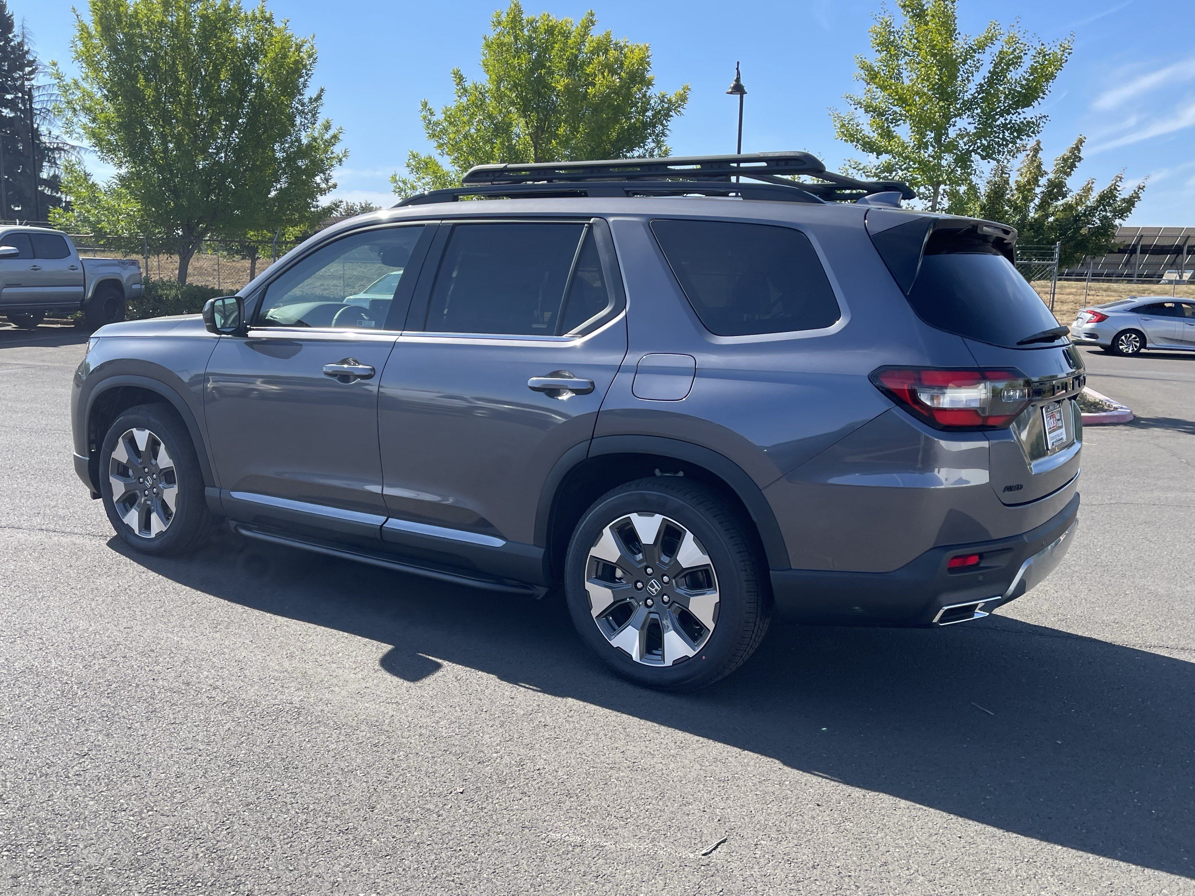 New 2026 Honda Pilot Elite image 3