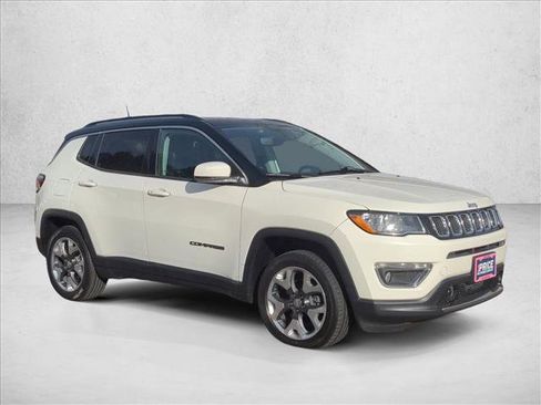Used 2019 Jeep Compass Limited w/ Advanced Safety Group image 3