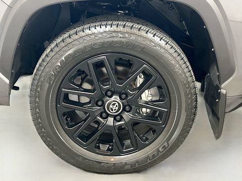 Used 2026 Toyota Tundra SR5 w/ SX Package RWD image 28