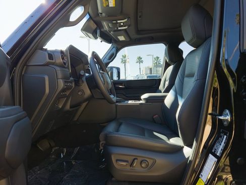 Used 2025 Toyota Land Cruiser Base image 11