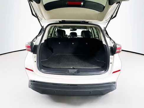 Used 2023 Nissan Murano SV w/ SV Midnight Edition Package image 27