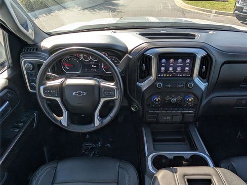 Certified 2020 Chevrolet Silverado 1500 RST w/ Rally Edition image 16