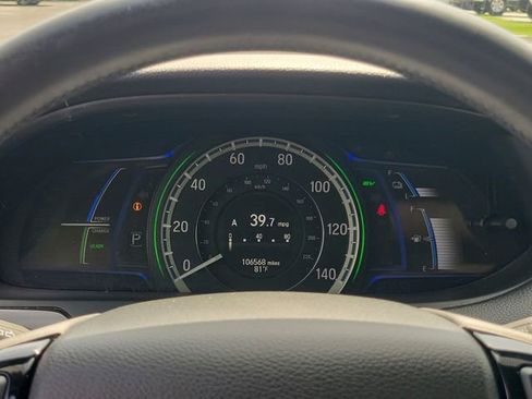 Used 2017 Honda Accord Touring image 30