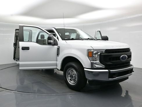 Certified 2020 Ford F250 XL w/ Power Equipment Group RWD image 30