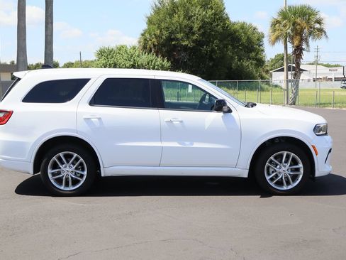 Used 2025 Dodge Durango GT AWD/4WD image 9