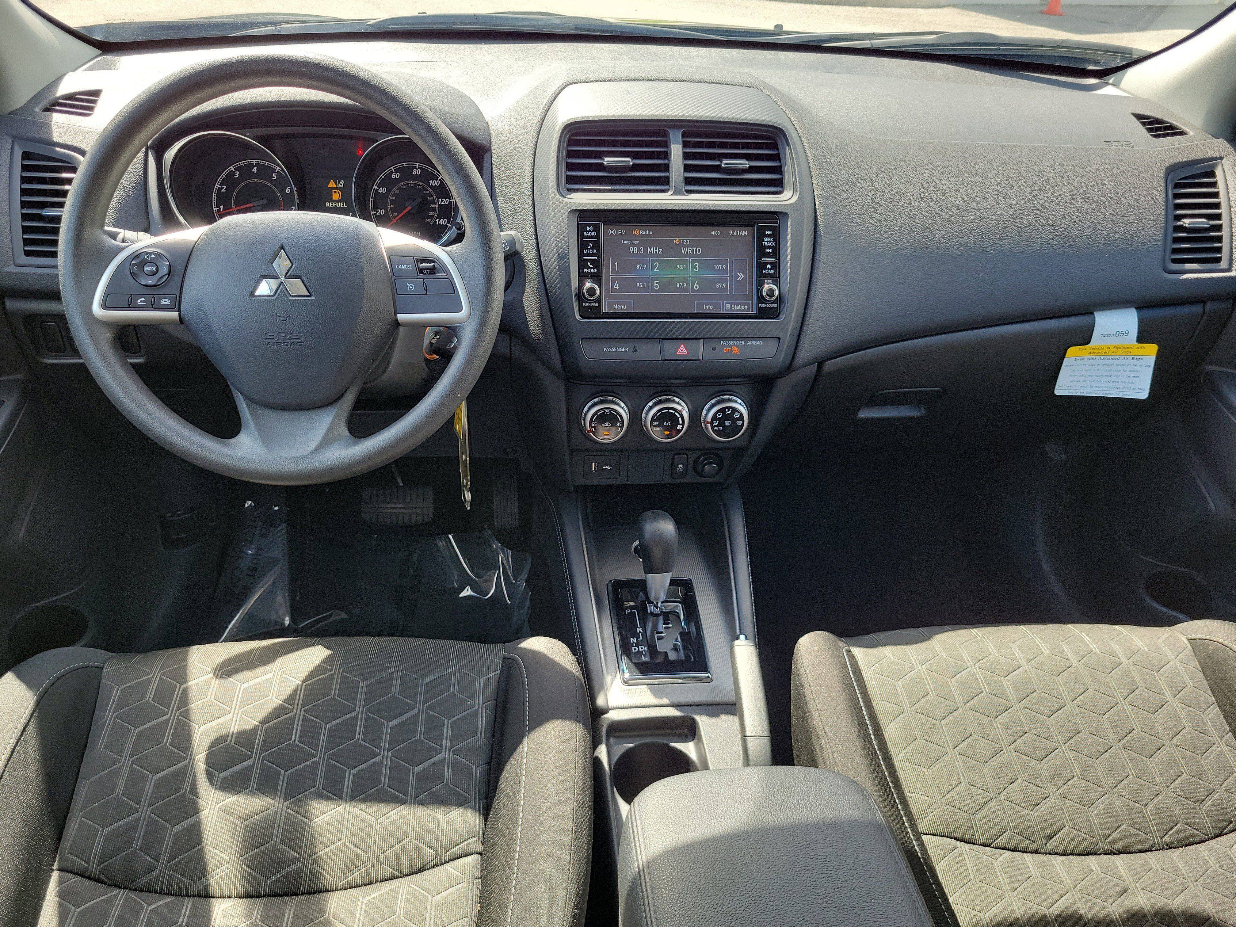 Used 2025 Mitsubishi Outlander Sport ES AWD/4WD image 16
