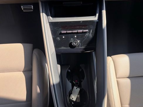 Certified 2024 Porsche Macan Turbo Electric image 29