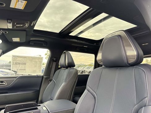 New 2026 INFINITI QX80 4WD w/ Sport Exterior Package image 19