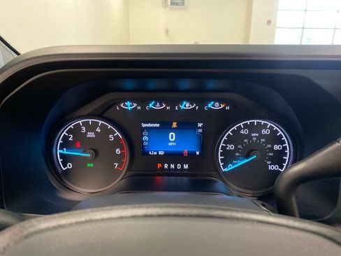 New 2026 Ford F250 XLT w/ FX4 Off-Road Package AWD/4WD image 15