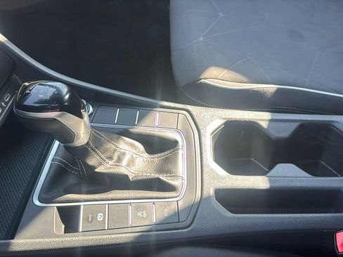 Used 2025 Volkswagen Jetta Sport FWD image 21