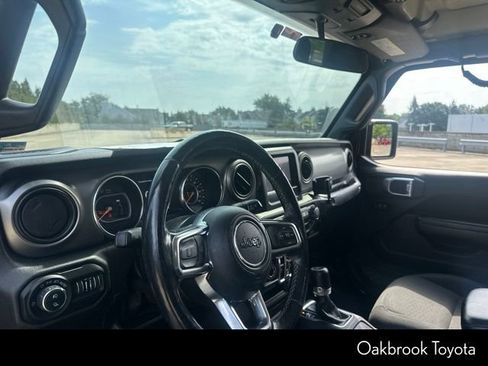 Used 2020 Jeep Gladiator Sport w/ Quick Order Package 24S AWD/4WD image 12