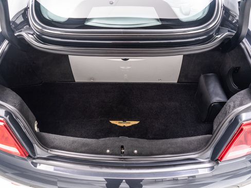 Used 2003 Aston Martin Vanquish image 19