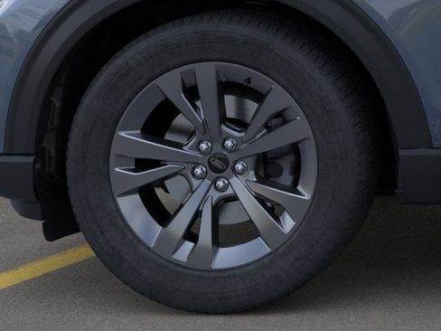 New 2026 Ford Explorer Active w/ Active Comfort Package AWD/4WD image 19