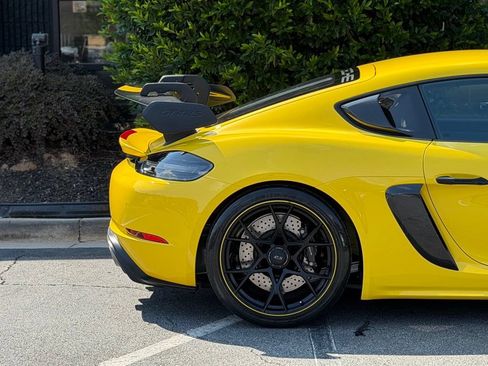 Used 2025 Porsche 718 Cayman GT4 RS w/ Weissach Package RWD image 22