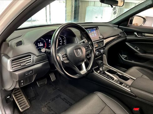 Used 2021 Honda Accord Sport image 15