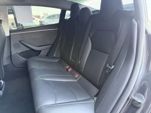 Used 2025 Tesla Model 3 Performance AWD/4WD image 16