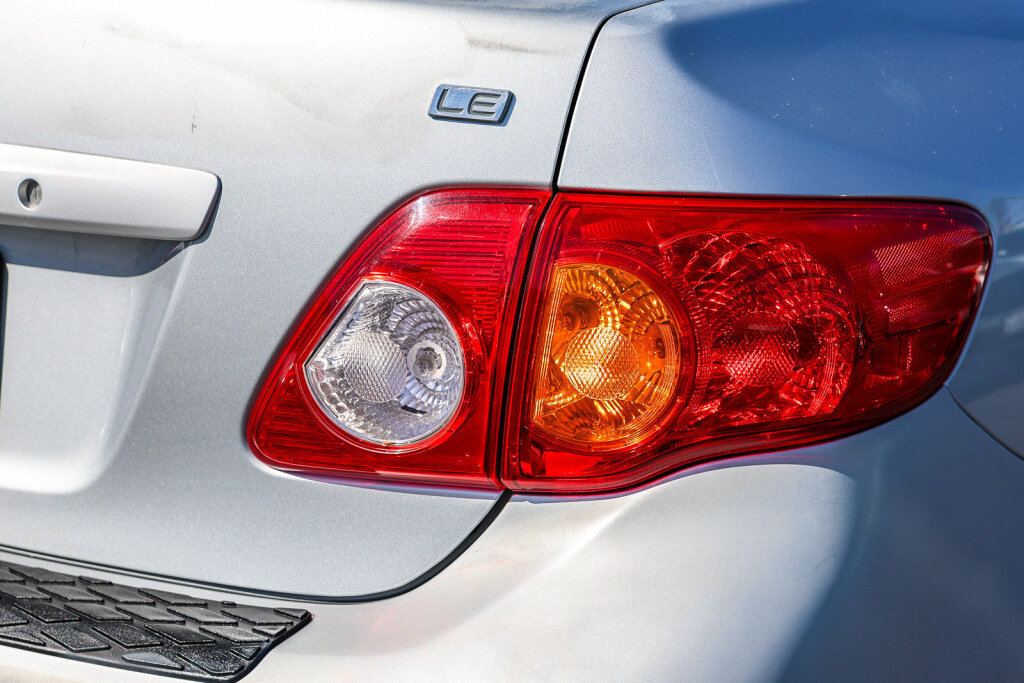Used 2009 Toyota Corolla LE w/ All Weather Guard Pkg FWD image 21