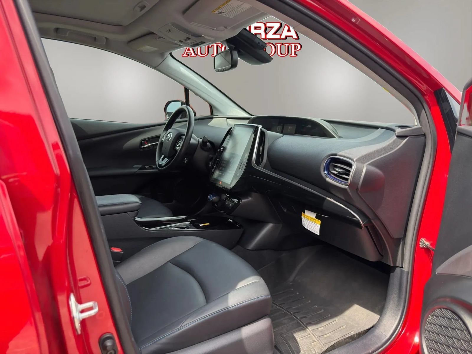 Used 2019 Toyota Prius Limited w/ Premium Convenience Package FWD image 13